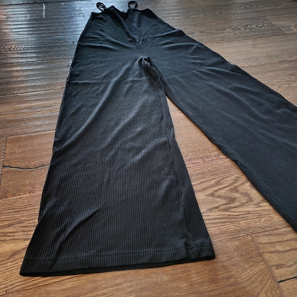 Black Ribbed Wide Leg Jumpsuit S - Picture 8 of 10